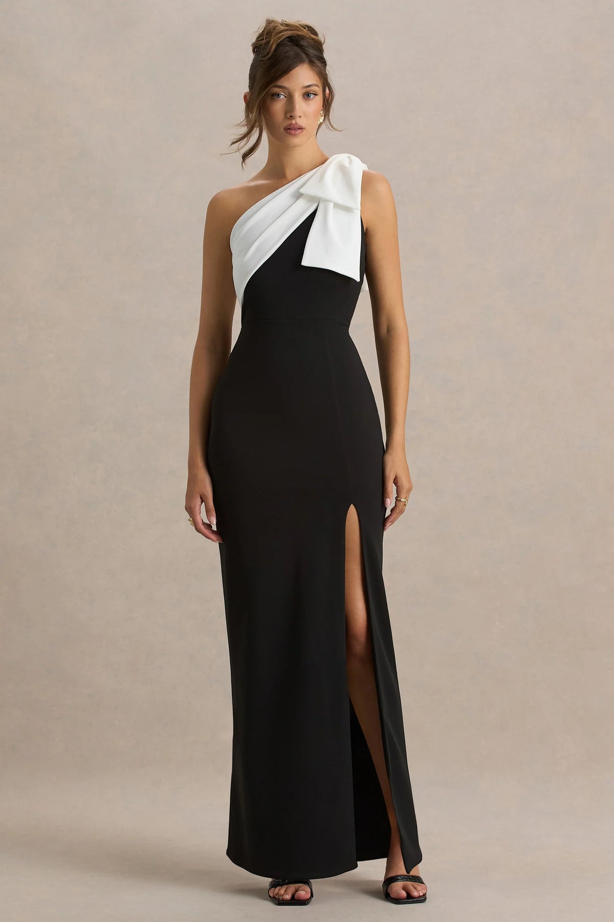 Kiri | Black & White One-Shoulder Bow Maxi Dress